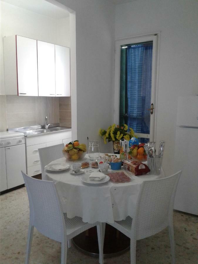 Borgo Antico Apartamento Peschici Exterior foto